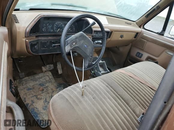 ✅ 1987 Ford F-150 • VIN: 1FTHX2619HKA31550 • Lot: 83894824. Listed on Copart with 66,021 mi. Free auction sales archive from the USA and detailed vehicle history report at DreamBid. Image 8.