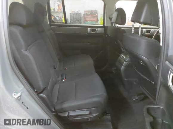 2024 Hyundai Santa Fe SE с VIN 5NMP14GL6RH050076, выставлен на аукционе IAAI как лот 41582793 с пробегом 14 344 миль миль и . История ставок и продаж доступна на DreamBid. Изображение 8.