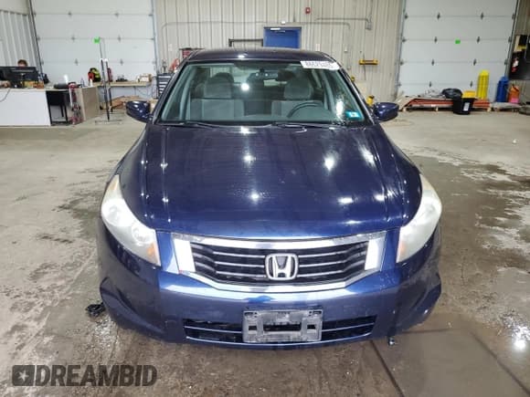 ✅ 2010 Honda Accord LX • VIN: 1HGCP2F37AA085731 • Лот: 86629485. Опубликован ранее на Copart с пробегом 81 546 миль. Бесплатный доступ к архиву аукционных продаж из США и подробный отчёт об истории автомобиля на DreamBid. Изображение 5.