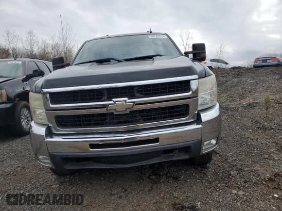 ✅ 2007 Chevrolet Silverado 2500HD 1LT • VIN: 1GCHK24K07E529613 • Lot: 86245915. Wystawiony na Copart z przebiegiem 145 363 mil. Bezpłatny archiwum sprzedaży aukcyjnych z USA i szczegółowy raport historii pojazdu na DreamBid. Zdjęcie 5.