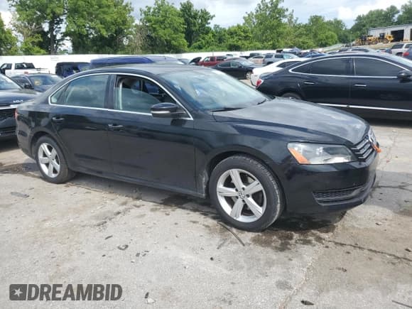 ✅ 2013 Volkswagen Passat SE • VIN: 1VWBH7A37DC092681 • Lot: 63832565. Listed on Copart with 137,814 mi. Free auction sales archive from the USA and detailed vehicle history report at DreamBid. Image 4.