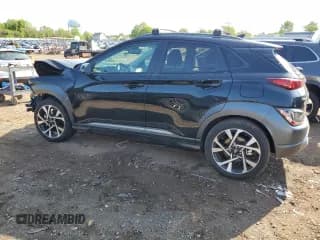 ✅ 2023 Hyundai Kona Limited • VIN: KM8K5CA33PU984926 • Лот: 53101044. Опубликован ранее на Copart с пробегом 2 449 миль. Бесплатный доступ к архиву аукционных продаж из США и подробный отчёт об истории автомобиля на DreamBid. Изображение 2.
