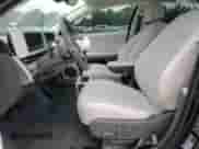 2022 Hyundai Ioniq 5 SEL z VIN KM8KN4AE8NU120152, wystawiony jako Copart lot #55339384 z przebiegiem 23 539 mil mil oraz . Historia ofert i sprzedaży dostępna na DreamBid. Obrazek 7.