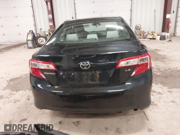 ✅ 2012 Toyota Camry LE • VIN: 4T4BF1FK9CR165890 • Lot: 43697922. Listed on IAAI with 204,044 mi. Free auction sales archive from the USA and detailed vehicle history report at DreamBid. Image 16.