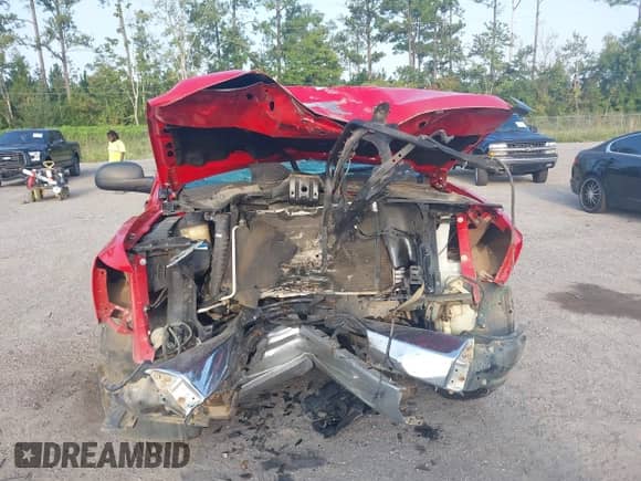 2013 Chevrolet Silverado 1500 LT with VIN 1GCRCSEA5DZ335168, listed as a IAAI auction lot 43251948 with 105,317 mi miles and . Bid and sale history available at DreamBid. Image 12.