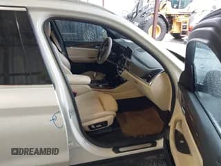 ✅ 2020 BMW X3 xDrive30i • VIN: 5UXTY5C01L9B82405 • Lot: 43457847. Wystawiony na IAAI z przebiegiem 200 000 mil. Bezpłatny archiwum sprzedaży aukcyjnych z USA i szczegółowy raport historii pojazdu na DreamBid. Zdjęcie 5.
