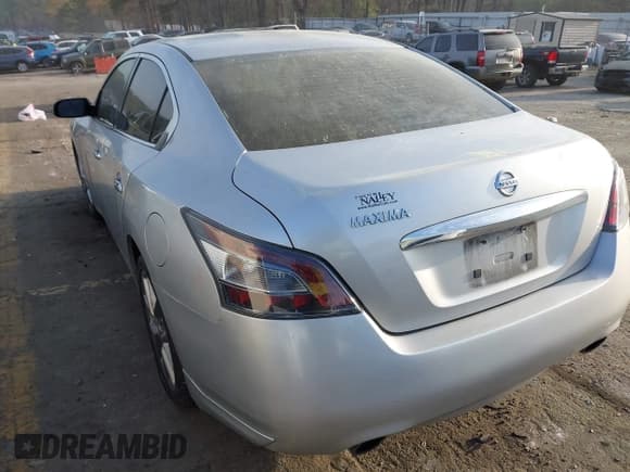✅ 2013 Nissan Maxima SV • VIN: 1N4AA5AP4DC846796 • Лот: 41902329. Опубликован ранее на IAAI с пробегом 213 284 миль. Бесплатный доступ к архиву аукционных продаж из США и подробный отчёт об истории автомобиля на DreamBid. Изображение 3.