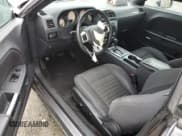 ✅ 2013 Dodge Challenger SXT • VIN: 2C3CDYAG0DH649377 • Lot: 49311435. Wystawiony na Copart z przebiegiem 174 087 mil. Bezpłatny archiwum sprzedaży aukcyjnych z USA i szczegółowy raport historii pojazdu na DreamBid. Zdjęcie 8.