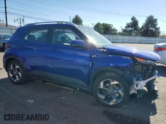 ✅ 2024 Hyundai Venue Limited • VIN: KMHRC8A30RU300192 • Lot: 75676234. Listed on Copart with 8,951 mi. Free auction sales archive from the USA and detailed vehicle history report at DreamBid. Image 4.