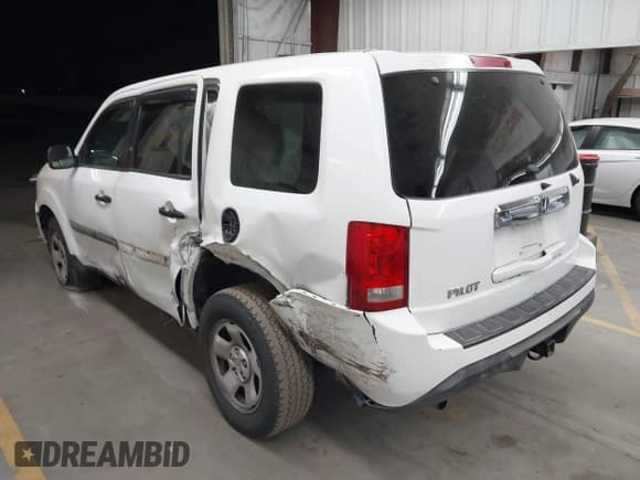 ✅ 2015 Honda Pilot LX • VIN: 5FNYF3H23FB013425 • Lot: 43619598. Listed on IAAI with Not provided. Free auction sales archive from the USA and detailed vehicle history report at DreamBid. Image 3.