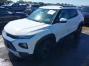 ✅ 2023 Chevrolet TrailBlazer LT • VIN: KL79MPSL0PB095537 • Лот: 43580450. Опубликован ранее на IAAI с пробегом 12 481 миль. Бесплатный доступ к архиву аукционных продаж из США и подробный отчёт об истории автомобиля на DreamBid. Изображение 17.