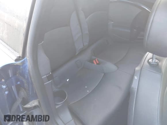 ✅ 2008 MINI Clubman • VIN: WMWML33538TN66453 • Lot: 41944465. Wystawiony na IAAI z przebiegiem 131 672 mil. Bezpłatny archiwum sprzedaży aukcyjnych z USA i szczegółowy raport historii pojazdu na DreamBid. Zdjęcie 8.