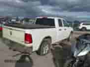 2013 Ram 1500 Tradesman z VIN 1C6RR7FP2DS514735, wystawiony jako IAAI lot #43581832 z przebiegiem Nie podano mil oraz . Historia ofert i sprzedaży dostępna na DreamBid. Obrazek 4.