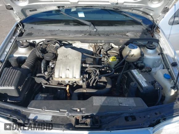 ✅ 1999 Volkswagen Golf • VIN: 3VWJA81HXXM215507 • Лот: 41391464. Опубликован ранее на IAAI с пробегом 167 875 миль. Бесплатный доступ к архиву аукционных продаж из США и подробный отчёт об истории автомобиля на DreamBid. Изображение 10.