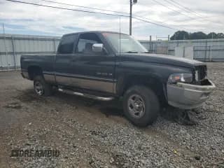 ✅ 1997 Dodge 1500 • VIN: 3B7HF13Z3VG719831 • Лот: 70197324. Опубликован ранее на Copart с пробегом 338 146 миль. Бесплатный доступ к архиву аукционных продаж из США и подробный отчёт об истории автомобиля на DreamBid. Изображение 4.