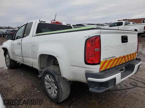 ✅ 2022 Chevrolet Colorado 2WD LT • VIN: 1GCHSCEA8N1121487 • Lot: 81768064. Listed on Copart with 25,494 mi. Free auction sales archive from the USA and detailed vehicle history report at DreamBid. Image 2.