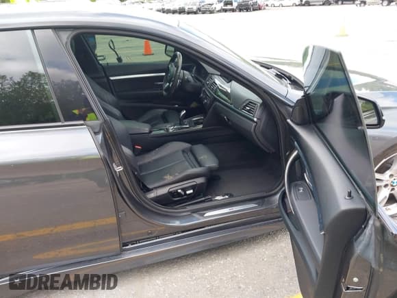 ✅ 2016 BMW 3 Series 328i Gran Turismo xDrive • VIN: WBA8Z5C56GG500482 • Lot: 42344815. Listed on IAAI with 118,810 mi. Free auction sales archive from the USA and detailed vehicle history report at DreamBid. Image 5.