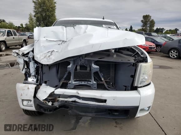 ✅ 2008 Chevrolet Silverado 1500 LTZ • VIN: 2GCFK13Y981157943 • Lot: 70302074. Listed on Copart with 150,688 mi. Free auction sales archive from the USA and detailed vehicle history report at DreamBid. Image 5.