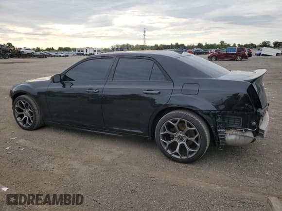 ✅ 2017 Chrysler 300 S Alloy Edition • VIN: 2C3CCABGXHH631466 • Lot: 66700495. Listed on Copart with 112,263 mi. Free auction sales archive from the USA and detailed vehicle history report at DreamBid. Image 2.