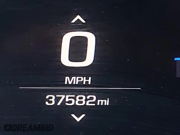 ✅ 2019 Chevrolet Camaro 2SS • VIN: 1G1FG1R72K0117201 • Lot: 43155749. Listed on IAAI with 37,582 mi. Free auction sales archive from the USA and detailed vehicle history report at DreamBid. Image 16.