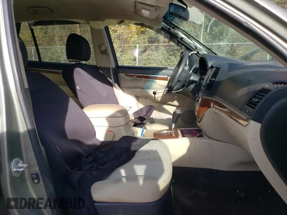 ✅ 2008 Hyundai Santa Fe GLS • VIN: 5NMSG13D18H218582 • Lot: 76955374. Listed on Copart with 163,987 mi. Free auction sales archive from the USA and detailed vehicle history report at DreamBid. Image 7.