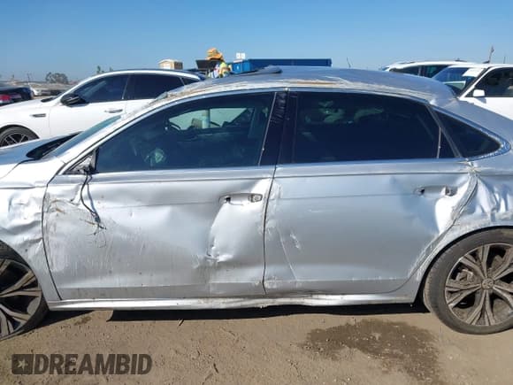 ✅ 2021 Volkswagen Passat SE • VIN: 1VWSA7A36MC010167 • Lot: 43496917. Listed on IAAI with 74,403 mi. Free auction sales archive from the USA and detailed vehicle history report at DreamBid. Image 15.