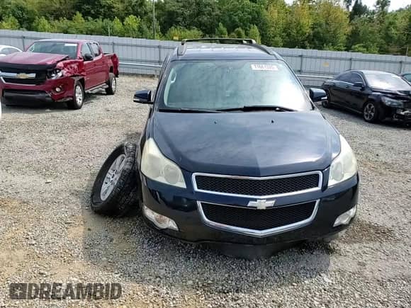 2010 Chevrolet Traverse 1LT с VIN 1GNLRFED1AS116399, выставлен на аукционе Copart как лот 71661325 с пробегом 163 590 миль миль и Чистый • Clean title. История ставок и продаж доступна на DreamBid. Изображение 15.