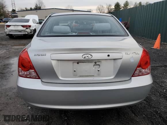 2004 Hyundai Elantra GLS с VIN KMHDN46D84U825850, выставлен на аукционе Copart как лот 85688394 с пробегом 90 478 миль миль и Чистый • Clean title. История ставок и продаж доступна на DreamBid. Изображение 6.