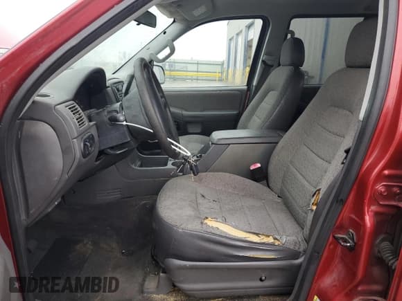 ✅ 2005 Ford Explorer XLS • VIN: 1FMZU62K45UB19758 • Лот: 42986015. Опубликован ранее на Copart с пробегом 171 792 миль. Бесплатный доступ к архиву аукционных продаж из США и подробный отчёт об истории автомобиля на DreamBid. Изображение 7.