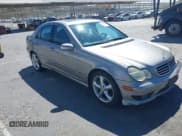 ✅ 2006 Mercedes-Benz C 230 Sport • VIN: WDBRF52H66A859343 • Lot: 42010021. Wystawiony na IAAI z przebiegiem 88 815 mil. Bezpłatny archiwum sprzedaży aukcyjnych z USA i szczegółowy raport historii pojazdu na DreamBid. Zdjęcie 1.