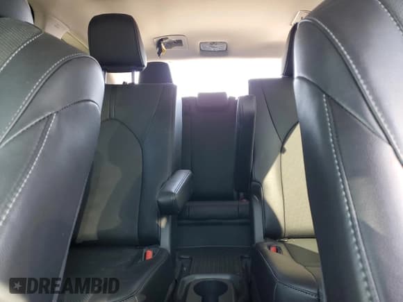 ✅ 2023 Toyota Highlander Hybrid Limited • VIN: 5TDXBRCH3PS576462 • Lot: 87033335. Listed on Copart with 32,294 mi. Free auction sales archive from the USA and detailed vehicle history report at DreamBid. Image 10.