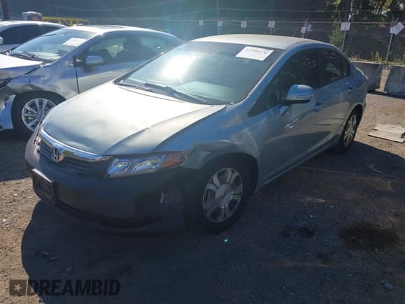 ✅ 2012 Honda Civic • VIN: JHMFB4F21CS008409 • Лот: 43399276. Опубликован ранее на IAAI с пробегом 173 651 миль. Бесплатный доступ к архиву аукционных продаж из США и подробный отчёт об истории автомобиля на DreamBid. Изображение 2.