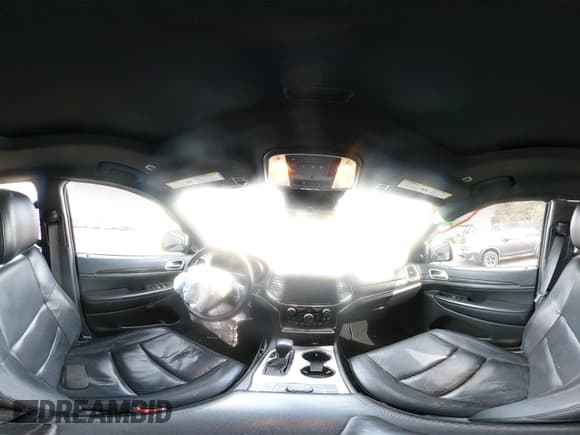 ✅ 2019 Jeep Grand Cherokee Limited • VIN: 1C4RJFBG5KC670596 • Lot: 43402862. Listed on IAAI with 63,360 mi. Free auction sales archive from the USA and detailed vehicle history report at DreamBid. Image 21.