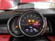 2015 MINI Hardtop S with VIN WMWXP7C59F2C60260, listed as a Copart auction lot 57678335 with 71,077 mi miles and Salvage title. Bid and sale history available at DreamBid. Image 9.