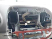 ✅ 2004 Toyota Camry LE • VIN: 4T1BE32K34U291565 • Lot: 42818319. Wystawiony na IAAI z przebiegiem 59 993 mil. Bezpłatny archiwum sprzedaży aukcyjnych z USA i szczegółowy raport historii pojazdu na DreamBid. Zdjęcie 12.