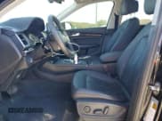 ✅ 2020 Audi Q5 Premium • VIN: WA1ANAFYXL2068611 • Lot: 91819655. Wystawiony na Copart z przebiegiem 74 129 mil. Bezpłatny archiwum sprzedaży aukcyjnych z USA i szczegółowy raport historii pojazdu na DreamBid. Zdjęcie 7.