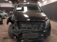 ✅ 2020 Mercedes-Benz Metris • VIN: W1WV0FEY0L3698110 • Lot: 41718595. Wystawiony na IAAI z przebiegiem 122 543 mil. Bezpłatny archiwum sprzedaży aukcyjnych z USA i szczegółowy raport historii pojazdu na DreamBid. Zdjęcie 12.