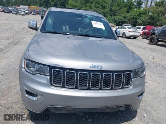 ✅ 2020 Jeep Grand Cherokee Limited • VIN: 1C4RJFBG7LC146982 • Лот: 42695656. Опубликован ранее на IAAI с пробегом 131 227 миль. Бесплатный доступ к архиву аукционных продаж из США и подробный отчёт об истории автомобиля на DreamBid. Изображение 11.