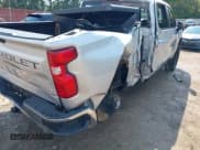 ✅ 2019 Chevrolet Silverado 1500 LT • VIN: 1GCUYDED2KZ108132 • Lot: 43271293. Wystawiony na IAAI z przebiegiem 90 381 mil. Bezpłatny archiwum sprzedaży aukcyjnych z USA i szczegółowy raport historii pojazdu na DreamBid. Zdjęcie 19.