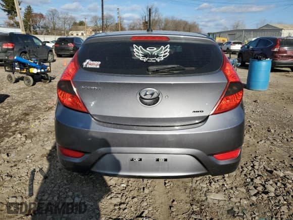 ✅ 2016 Hyundai Accent GL • VIN: KMHCT5AE0GU255466 • Lot: 88589325. Wystawiony na Copart z przebiegiem 149 020 mil. Bezpłatny archiwum sprzedaży aukcyjnych z USA i szczegółowy raport historii pojazdu na DreamBid. Zdjęcie 6.
