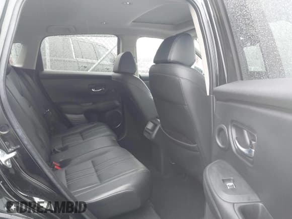 ✅ 2024 Honda HR-V EX-L • VIN: 3CZRZ2H75RM758303 • Lot: 43722416. Wystawiony na IAAI z przebiegiem 23 519 mil. Bezpłatny archiwum sprzedaży aukcyjnych z USA i szczegółowy raport historii pojazdu na DreamBid. Zdjęcie 8.