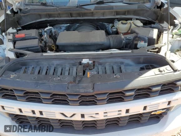 ✅ 2020 Chevrolet Silverado 1500 Custom • VIN: 1GCRWBEF3LZ159335 • Lot: 67791125. Wystawiony na Copart z przebiegiem 97 665 mil. Bezpłatny archiwum sprzedaży aukcyjnych z USA i szczegółowy raport historii pojazdu na DreamBid. Zdjęcie 11.