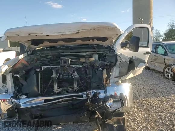 ✅ 2007 Chevrolet Silverado 2500HD 1LT • VIN: 1GCHK23K97F507492 • Лот: 82319905. Опубликован ранее на Copart с пробегом Не указан. Бесплатный доступ к архиву аукционных продаж из США и подробный отчёт об истории автомобиля на DreamBid. Изображение 13.