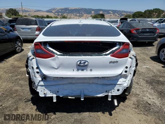 2019 Hyundai Ioniq с VIN KMHC65LD2KU105847, выставлен на аукционе Copart как лот 63232514 с пробегом 75 267 миль миль и Списание • Salvage title. История ставок и продаж доступна на DreamBid. Изображение 6.