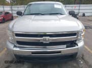 ✅ 2010 Chevrolet Silverado 1500 LS • VIN: 1GCSCREA0AZ144604 • Lot: 43461702. Listed on IAAI with 124,686 mi. Free auction sales archive from the USA and detailed vehicle history report at DreamBid. Image 12.