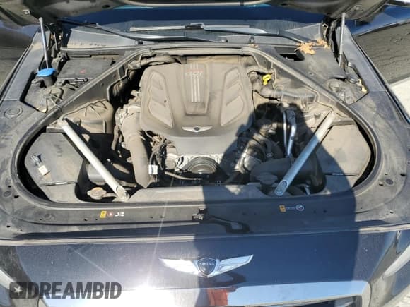 ✅ 2018 Genesis G90 Premium • VIN: KMHG34JA9JU043049 • Лот: 76592864. Опубликован ранее на Copart с пробегом 95 999 миль. Бесплатный доступ к архиву аукционных продаж из США и подробный отчёт об истории автомобиля на DreamBid. Изображение 11.