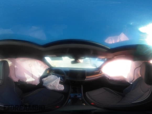 ✅ 2025 Volkswagen Tiguan SEL R-Line • VIN: 3VVLR7RM0SM033339 • Лот: 43539565. Опубликован ранее на IAAI с пробегом 1 001 миль. Бесплатный доступ к архиву аукционных продаж из США и подробный отчёт об истории автомобиля на DreamBid. Изображение 18.