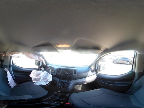 ✅ 2017 Nissan NV200 S • VIN: 3N6CM0KN0HK713072 • Lot: 42234919. Wystawiony na IAAI z przebiegiem 123 441 mil. Bezpłatny archiwum sprzedaży aukcyjnych z USA i szczegółowy raport historii pojazdu na DreamBid. Zdjęcie 20.