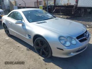 ✅ 2005 Mercedes-Benz SL 500 • VIN: WDBSK75F45F089311 • Lot: 42010658. Listed on IAAI with 98,959 mi. Free auction sales archive from the USA and detailed vehicle history report at DreamBid. Image 1.