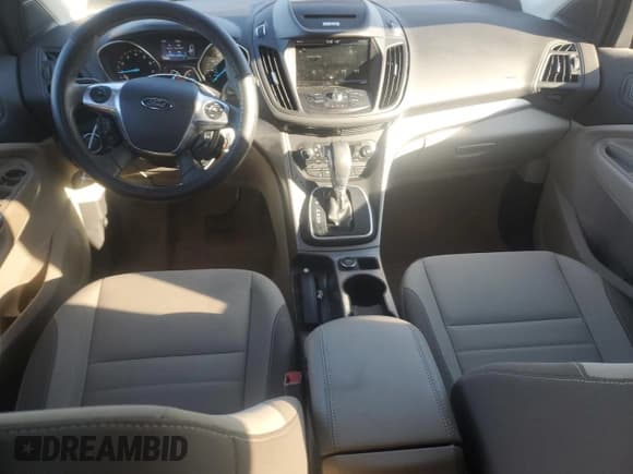 ✅ 2013 Ford Escape SE • VIN: 1FMCU9GX3DUC91631 • Lot: 92845155. Wystawiony na Copart z przebiegiem 82 253 mil. Bezpłatny archiwum sprzedaży aukcyjnych z USA i szczegółowy raport historii pojazdu na DreamBid. Zdjęcie 8.